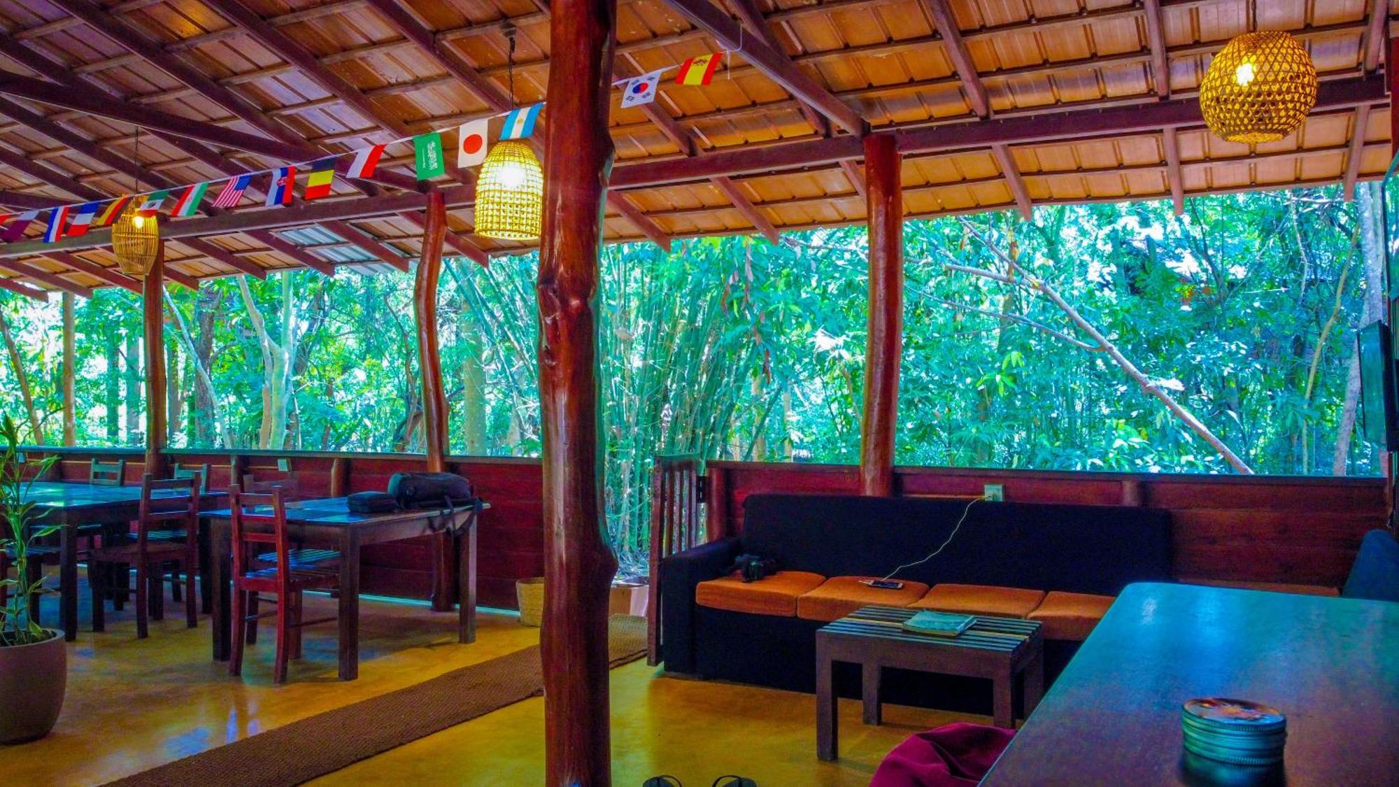 Jungle Host Hostel And Tree House Sigiriya Exterior foto